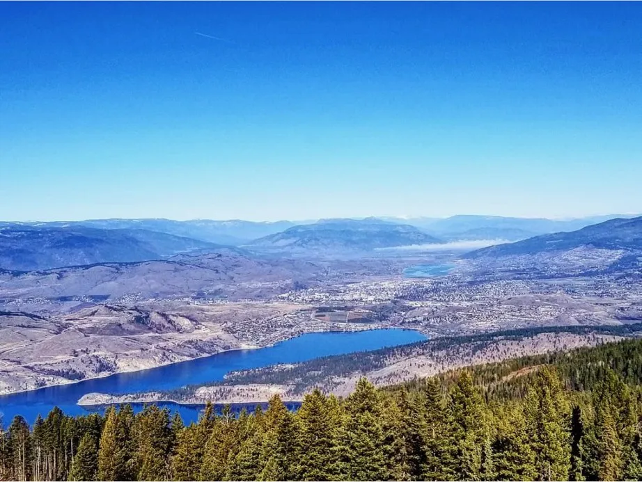 The High Rim Trail looking down over Kalamalka Lake